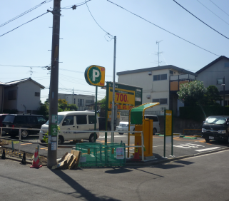 松岡篠原東第一駐車場